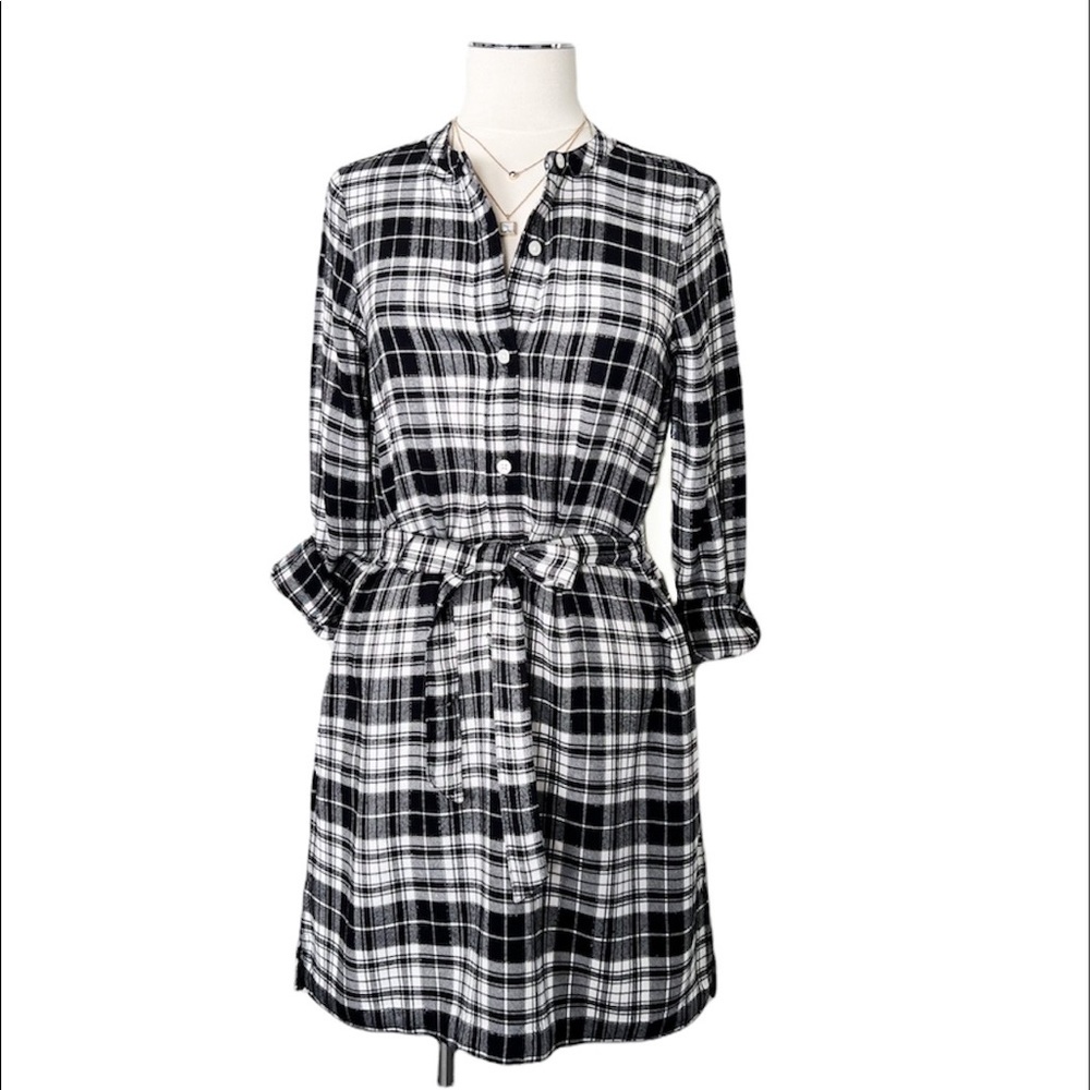 GAP Plaid Long Sleeve Pocket Dress 1/4 Button Black White Silver Metallic Sz XS